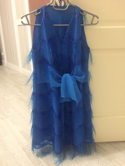 Вечернее женское платье