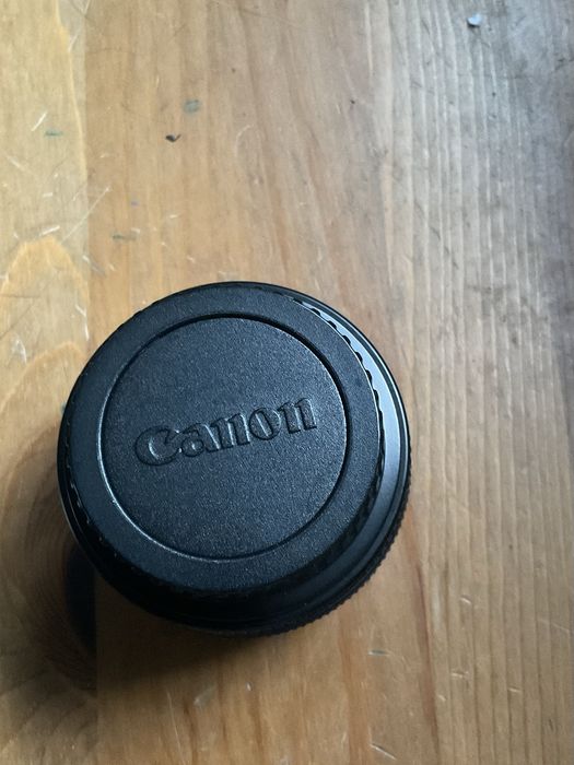 Obiectiv Canon EF 50mm f1.4 superb