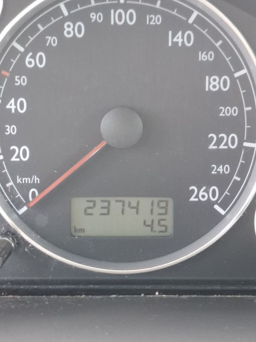 SEAT Alhambra 2009 — imagine 5