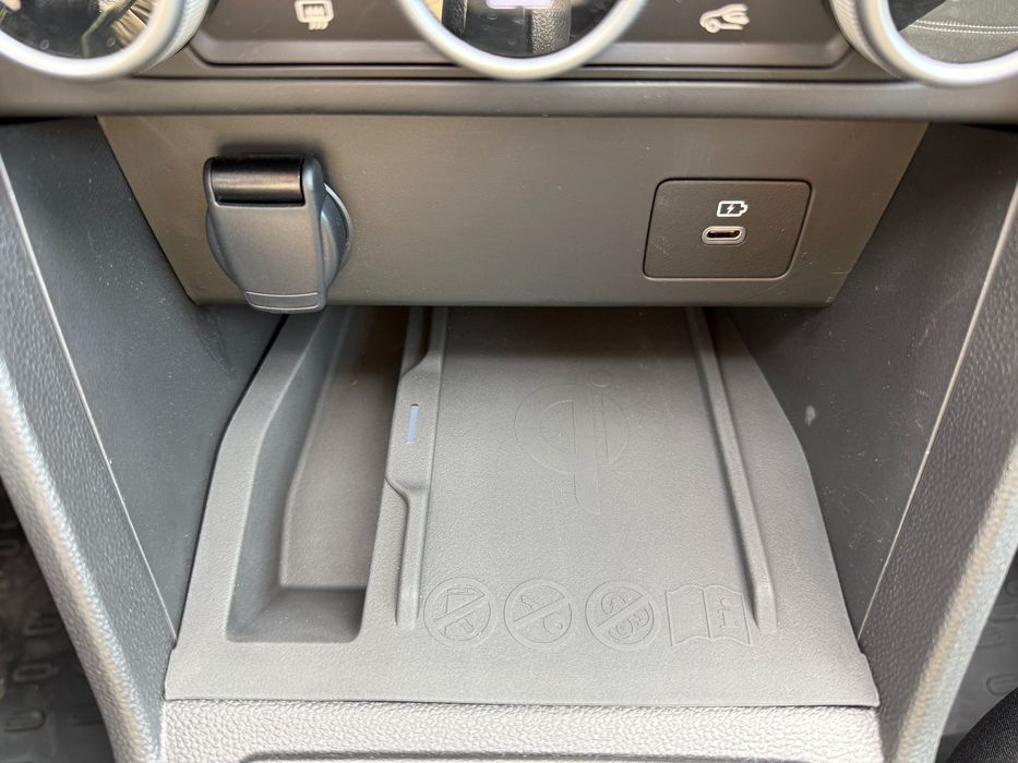 Dacia Logan TCe90 CVT Journey, automat, 2500 Km, Garantie + Revizii GRATUITE pana in 2029