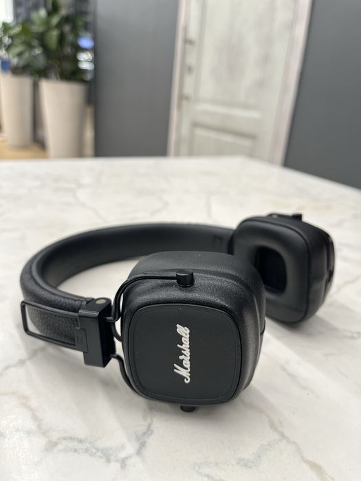 Marshall срочно сатылады