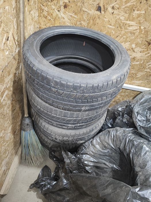 Продам резину всесезонную