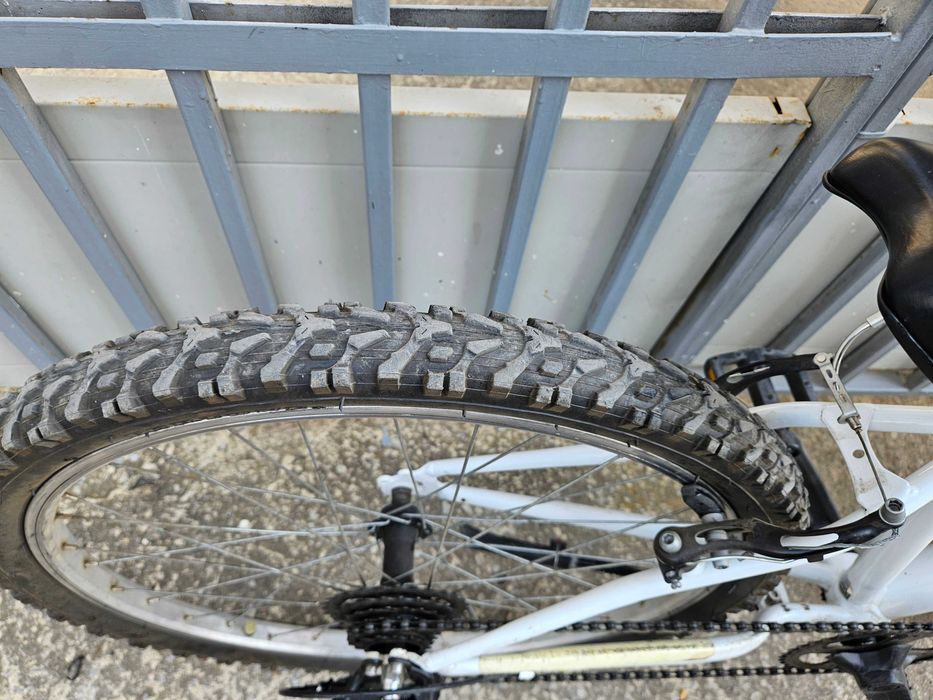 Велосипед 24 цола ROCKRIDER-шест месеца гаранция