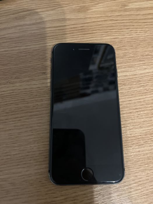 iphone 8 64GB black