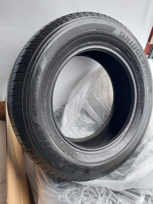 Шины Bridgestone 215/65/16