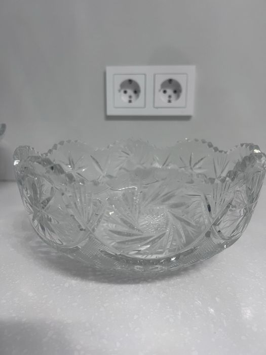 Хрустальная фруктовница