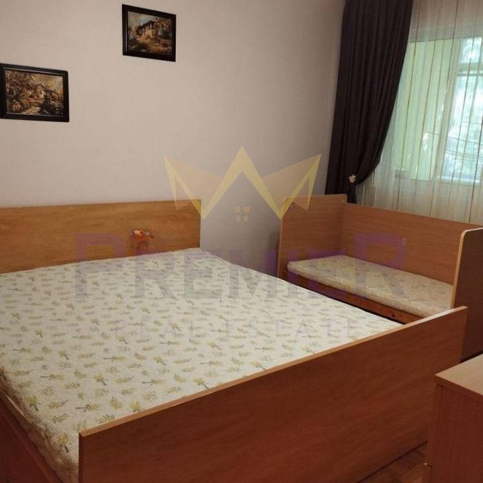 Дава се под наем Четиристаен апартамент в Варна, Възраждане 1 - 110 кв.м за 561 € - Снимка #4