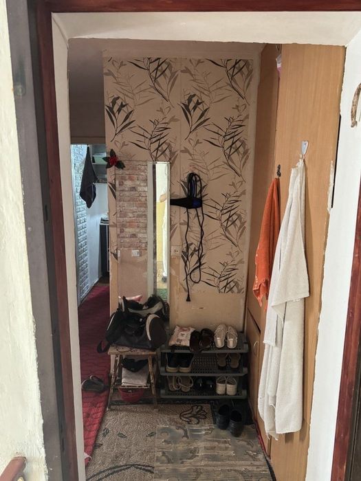 Продаётся 1 комнатная квартира в Чирчике