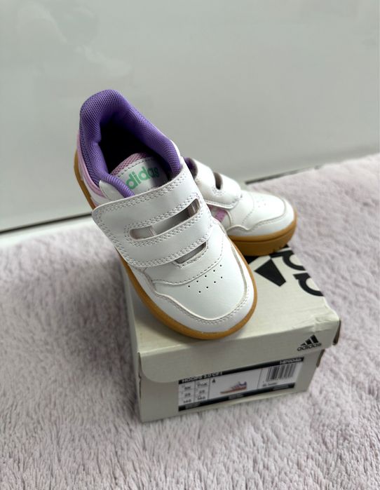 Адидас Маратонки за момиче