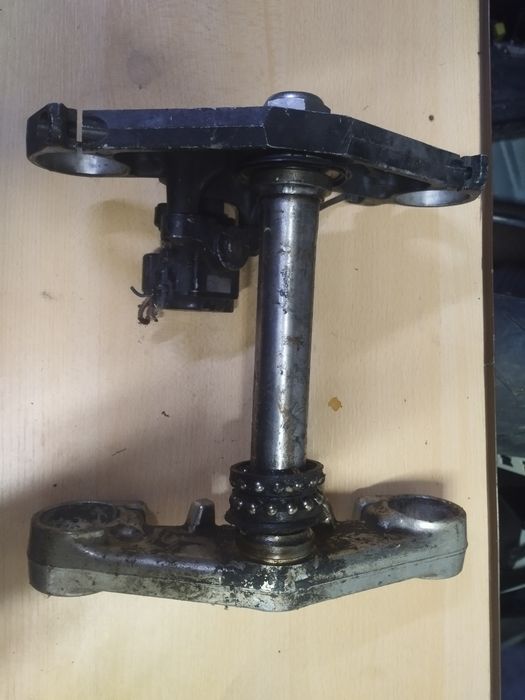 Jug furca complet pentru Yamaha R6 model 1999-2002