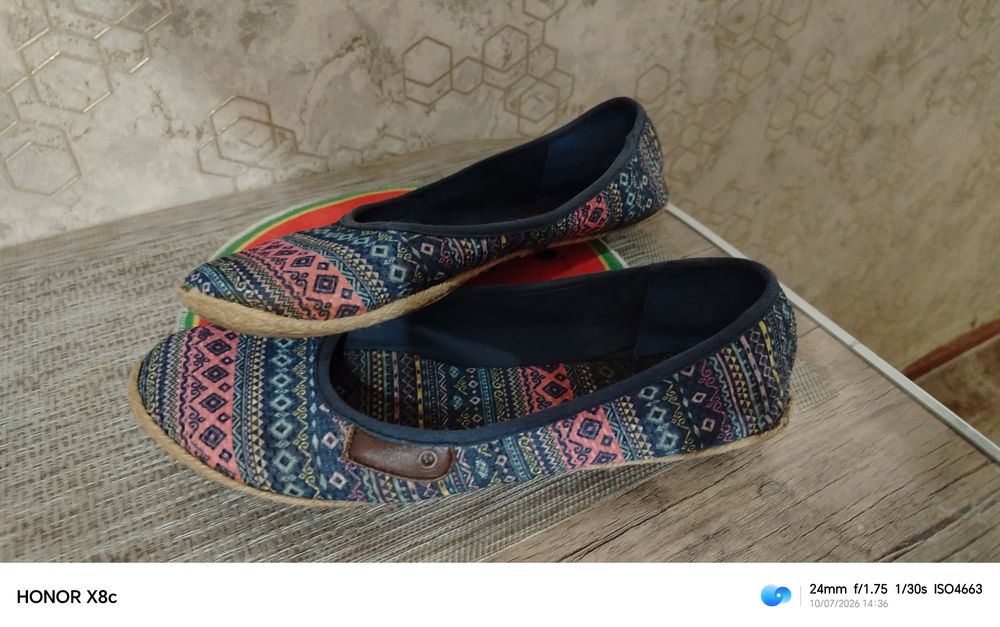 Продаю женские очень лёгкий вариант