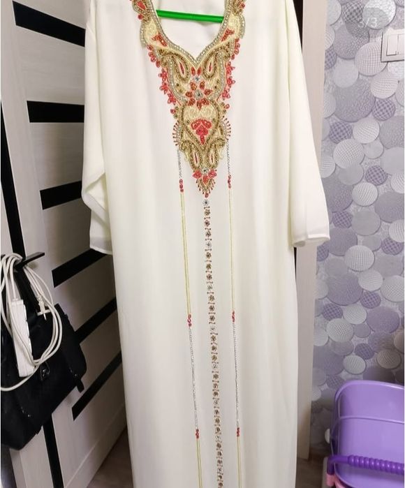 Продается платье