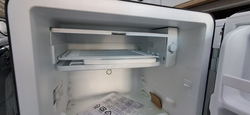 Frigider Comfee Retro  93l A++ import Germania Garanție HD40
