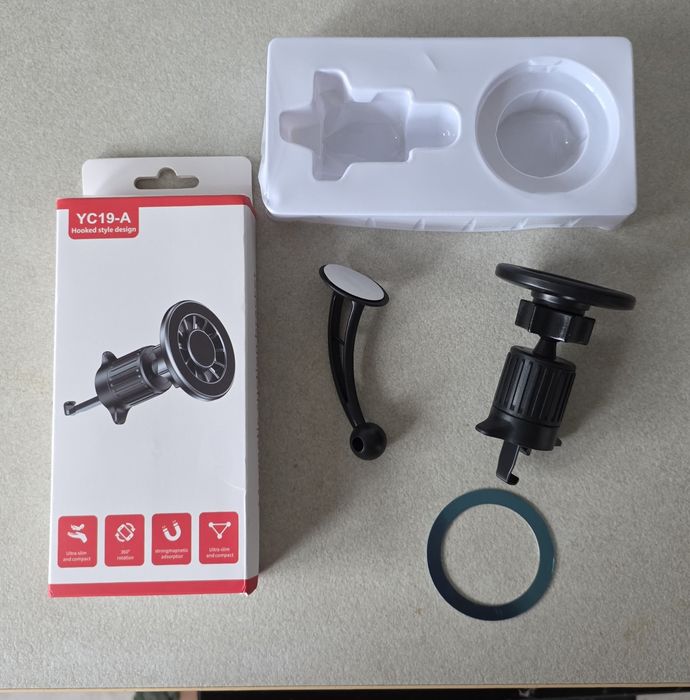 Suport magnetic auto