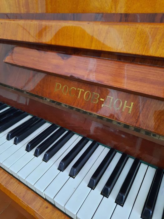 Продаю пианино Ростов-Дон