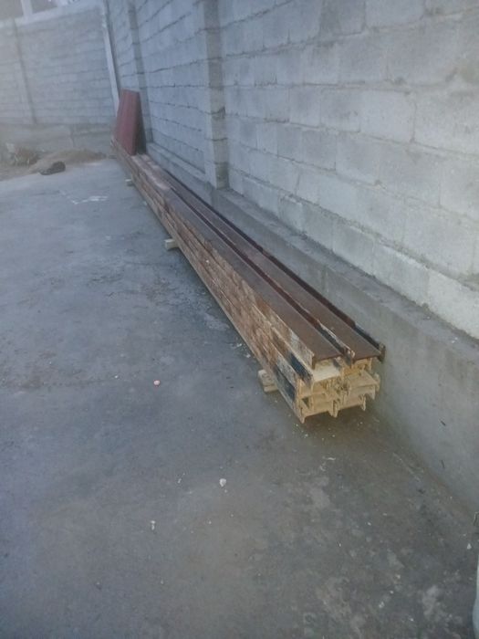 Двухтавурный металл (балка)