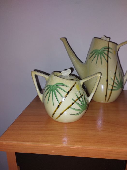 Порцеланов комплект чайник захарница латиера