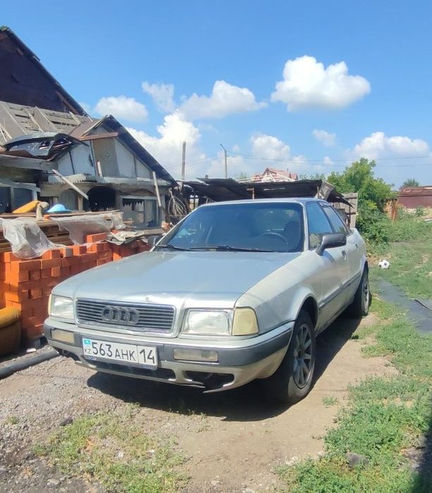 Продам Ауди 80 б4