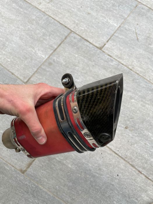 Оригинално крайно гърне Akrapovic 51mm