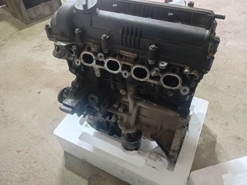 Продаётся мотор на Hyundai обьем 1.6