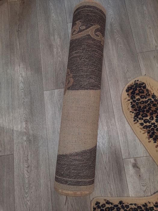 Ковровая дорожка.