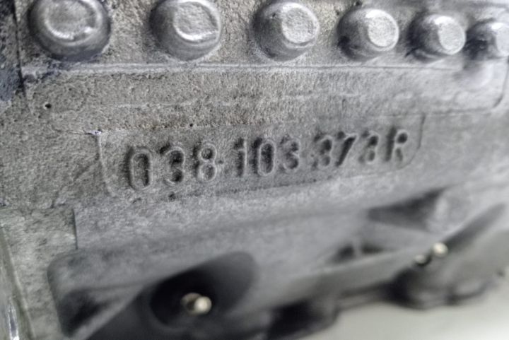 Chiuloasa cu ax cu came 1.9 tdi  038103373R Volkswagen VW Golf a 5-a