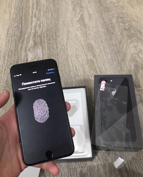 Айфон Iphone 8+ в отличном состоянии