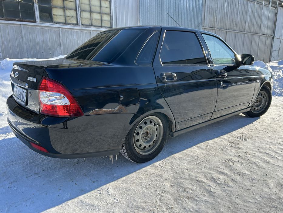 Приора 2012 года