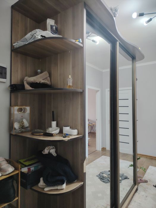 Продам шкаф для одежды