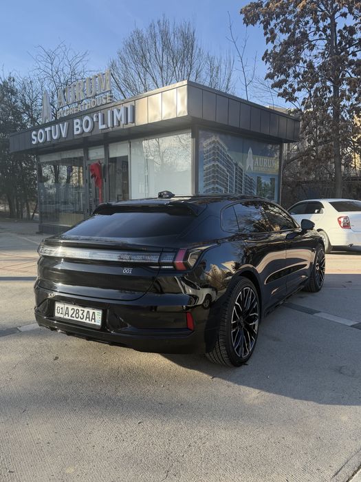 Zeekr 001 you dual mator 2023