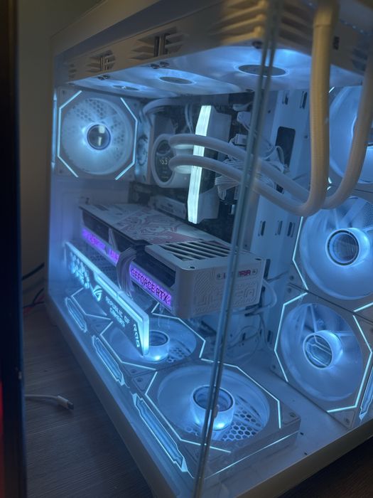 Компьютер жаккккк