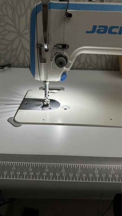 промышленная машина Jack F4