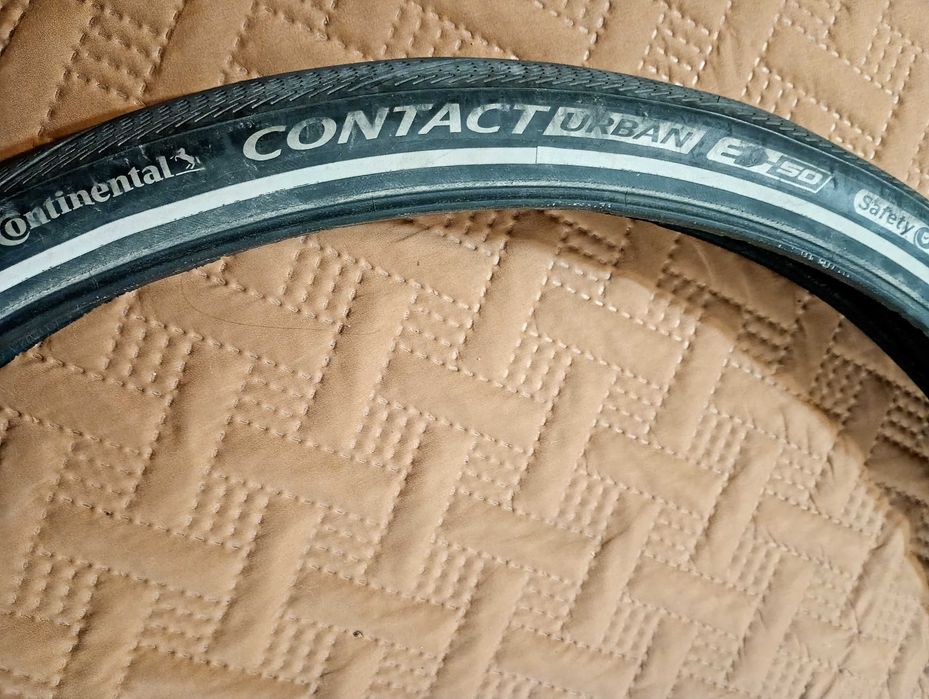 Комплект външни гуми Continental Contact Urban 28x2.00 (50-622) - 2 броя