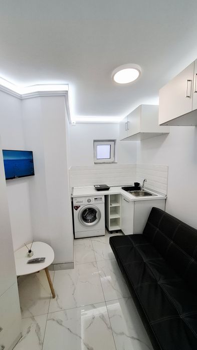 Inchiriez Garsoniera/Uscatorie/Spatiu Comercial 12 Mp Utili Nufarul - Parter