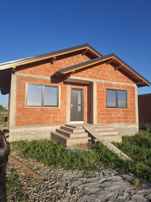 Casa de vanzare in osorhei