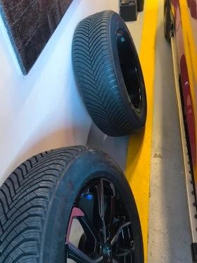 Зимни Гуми с джанти Michelin 215/65R17