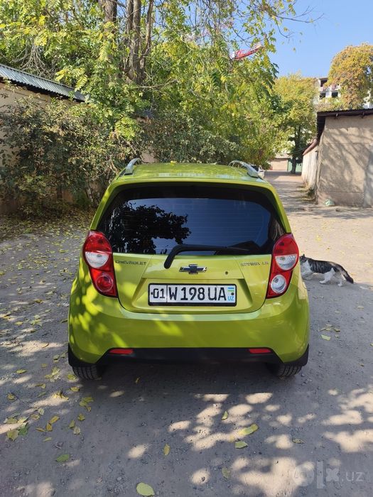 Sotiladi Chevrolet spark 2011 poz-4 avtomat holati zo'r