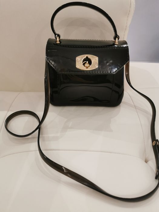 Малка гумена чанта