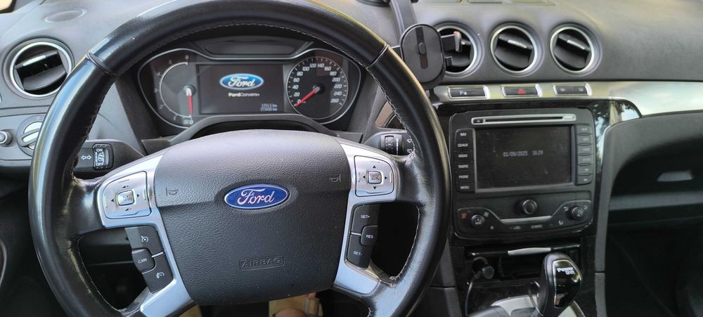 vand ford S-Max 2013 2.0 diesel, 7 locuri, cutie automata, full option fara piele