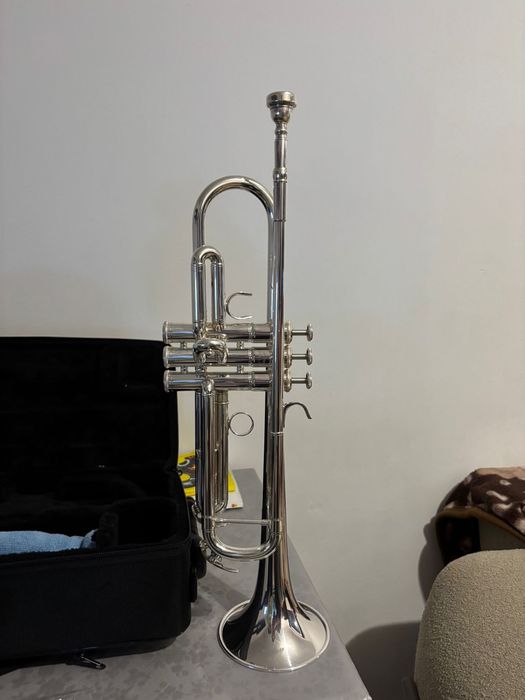 Trompetă Yamaha YTR 4335