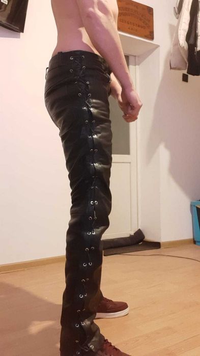 Pantaloni din piele barbatesti marimea 34