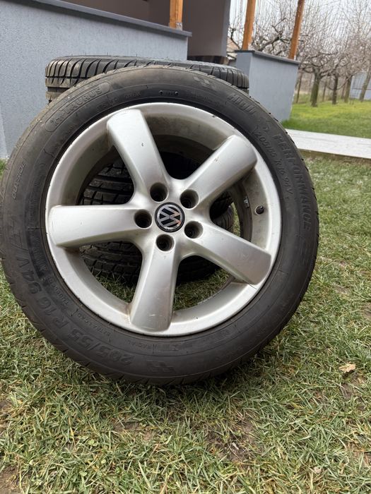Vand jante R16 cu caucucuri vara  205/55 dot 2025 taurus