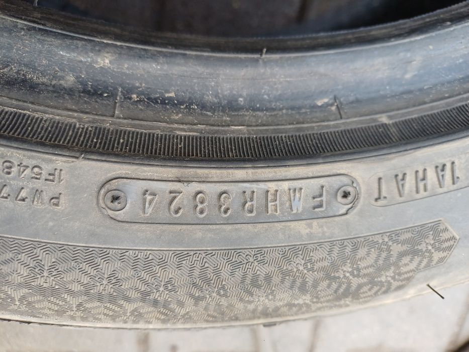 Гуми 245/45/17 Фалкен