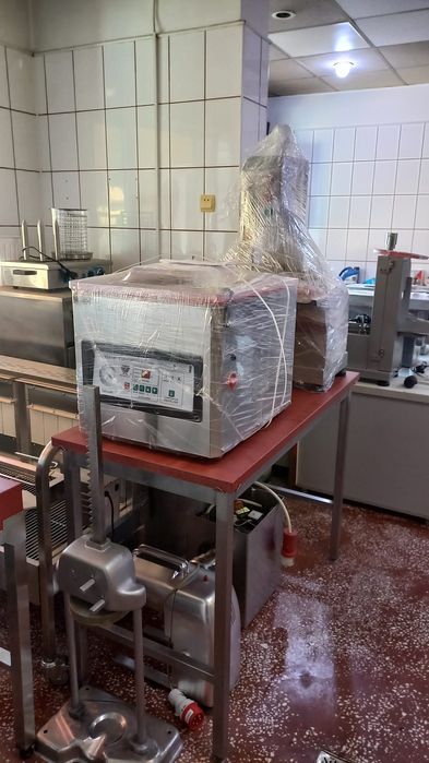 Vând mașină de vidat