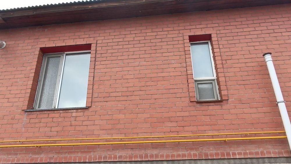 Окна пластиковые бу продам