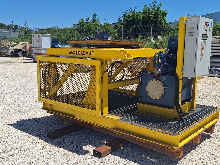 Работна хидравлична платформа с товароносимост 3000 килограма