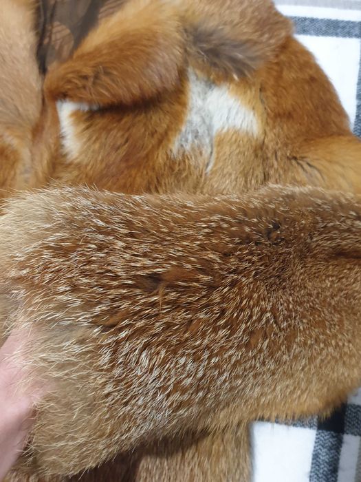 Haina de blana de vulpe roșcată