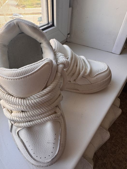 Кросовки женские 36 р