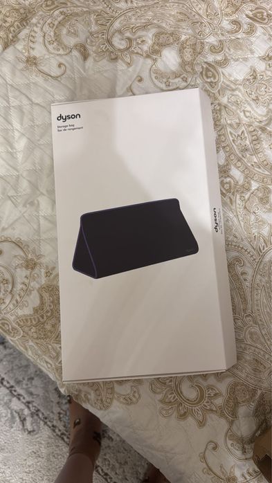 Фен dyson совершенно новый