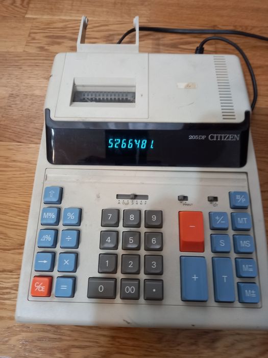 Mașina de calculat vintage